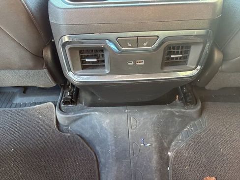 Used 2024 Chevrolet Silverado 3500 High Country w/ High Country Premium Package image 20