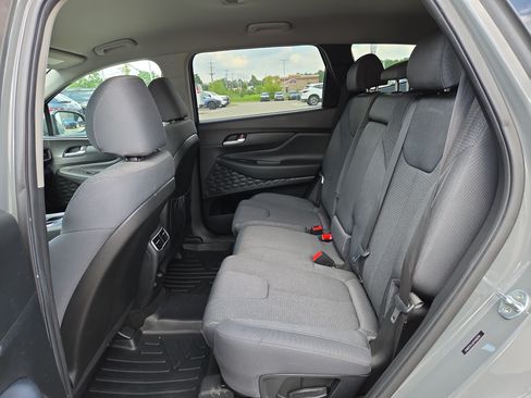 Used 2023 Hyundai Santa Fe SEL FWD image 11