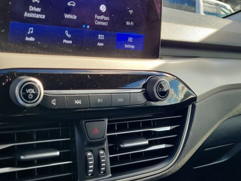 Certified 2022 Ford Escape SE w/ Convenience Package image 29