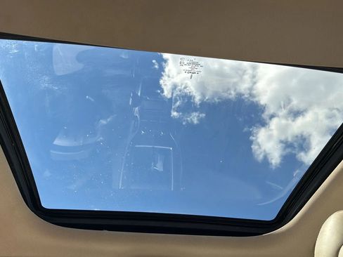 Used 2016 Lincoln MKX Reserve w/ Climate Package image 31