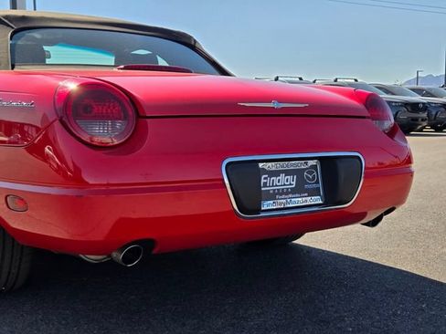 Used 2005 Ford Thunderbird RWD image 5
