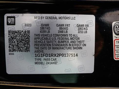 Used 2023 Chevrolet Camaro LT w/ RS Package image 27