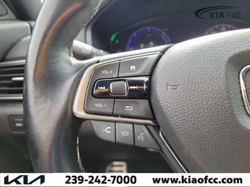Used 2022 Honda Accord Sport image 25