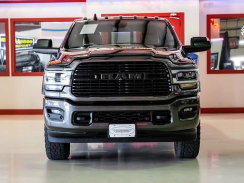 Used 2022 RAM 2500 Laramie w/ Night Edition AWD/4WD image 8