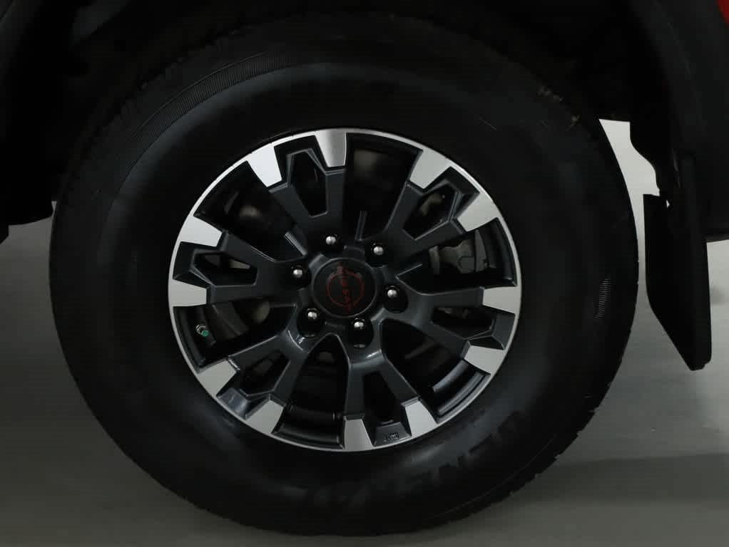 Used 2023 Nissan Titan PRO-4X w/ Pro-4x Convenience Package AWD/4WD image 47