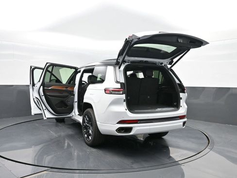 Used 2025 Jeep Grand Cherokee L Summit image 52