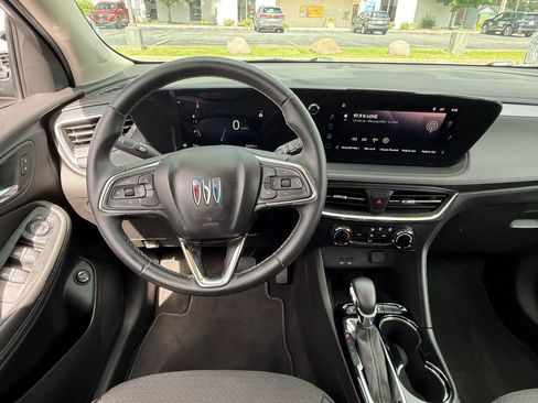 Used 2024 Buick Encore GX Preferred FWD image 20