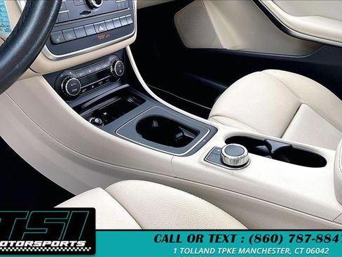 Used 2016 Mercedes-Benz GLA 250 4MATIC image 15