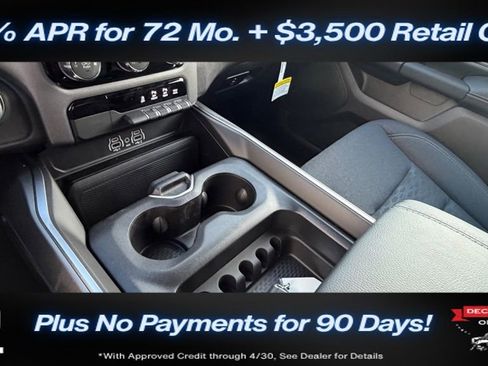 New 2026 RAM 1500 4x4 Crew Cab image 33