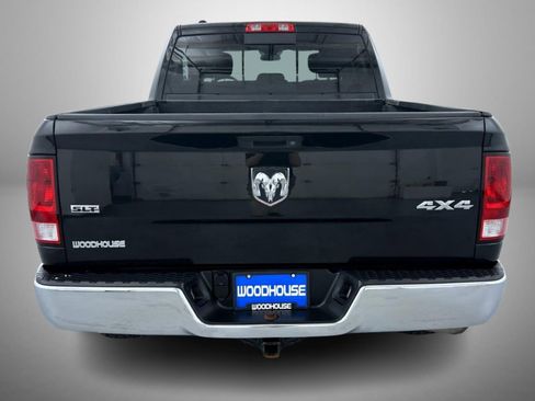 Used 2017 RAM 1500 Classic SLT image 6