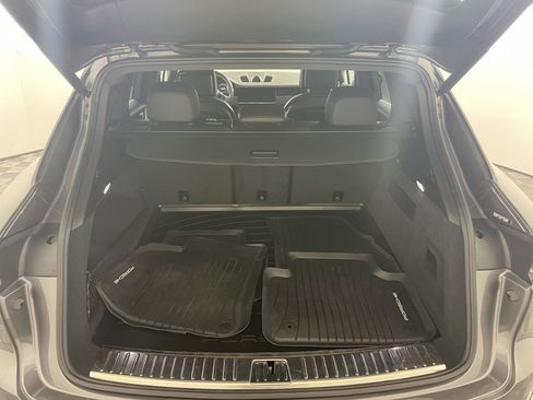 Certified 2022 Porsche Cayenne image 21