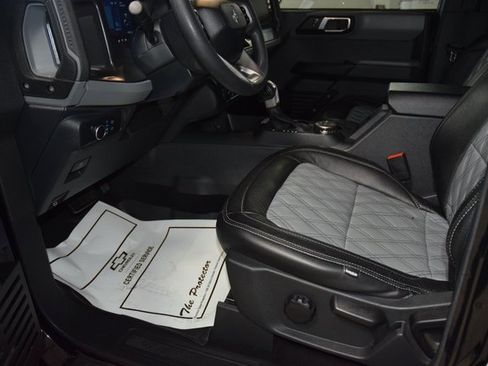 Used 2022 Ford Bronco 4-Door image 37