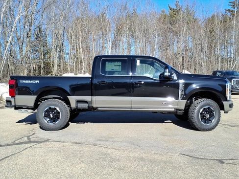 New 2026 Ford F350 King Ranch w/ Tremor Off-Road Package AWD/4WD image 4
