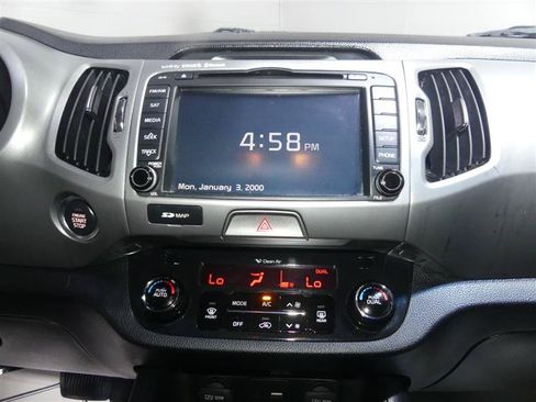 Used 2016 Kia Sportage SX FWD image 33