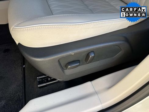 Used 2023 Buick Envision Avenir image 24