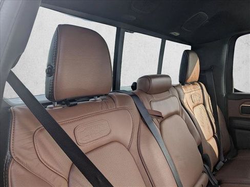 Used 2022 RAM 1500 Limited AWD/4WD image 18