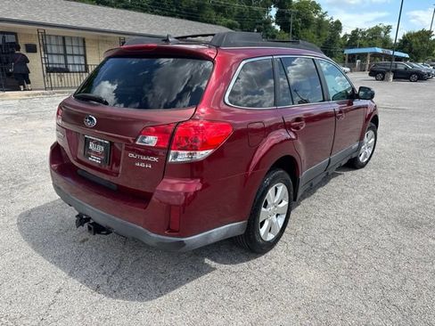 Used 2011 Subaru Outback 3.6R Limited w/ PWR Moonroof Pkg AWD/4WD image 15