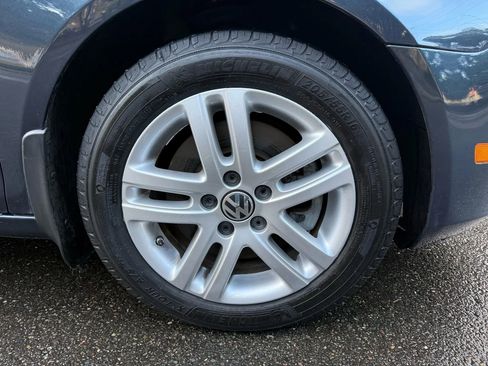 Used 2010 Volkswagen Jetta TDI image 23