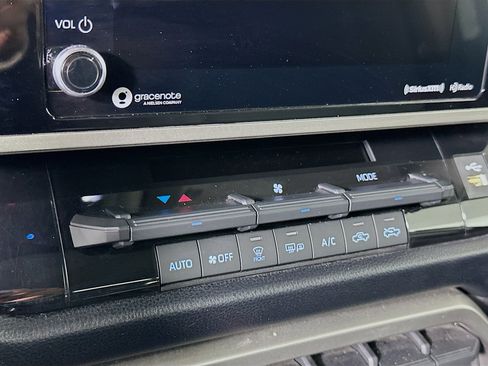 Used 2023 Toyota Tundra SR5 image 23