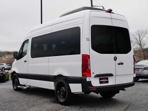 Used 2024 Mercedes-Benz Sprinter 2500 image 23