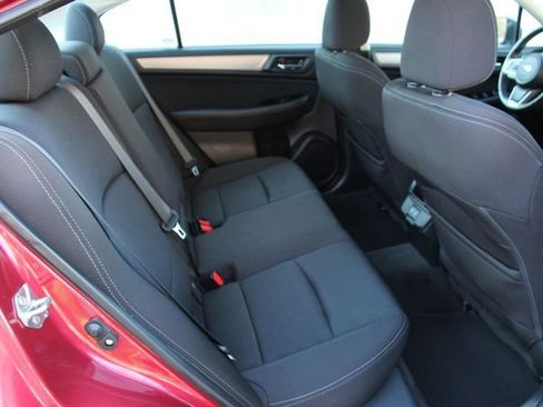 Used 2019 Subaru Legacy 2.5i Premium image 31
