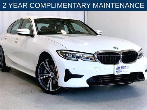 Used 2022 BMW 330i Sedan w/ Convenience Package RWD image 1