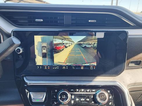 New 2026 GMC Sierra 2500 Denali image 31