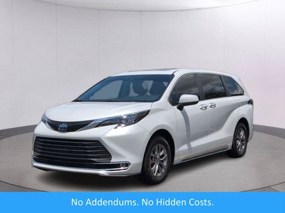 Used 2024 Toyota Sienna XLE