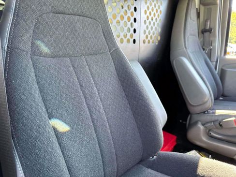 Used 2024 GMC Savana 2500 w/ Driver Convenience Package image 11