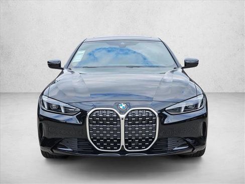 Used 2026 BMW 430i Coupe w/ Parking Assistance Package image 2