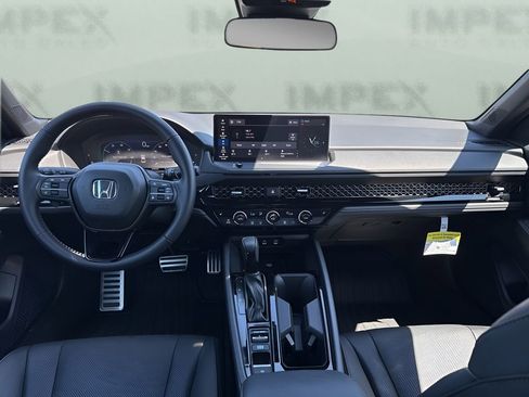 Used 2025 Honda Accord Sport image 15