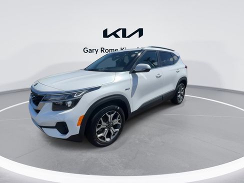 Certified 2021 Kia Seltos EX AWD/4WD image 4