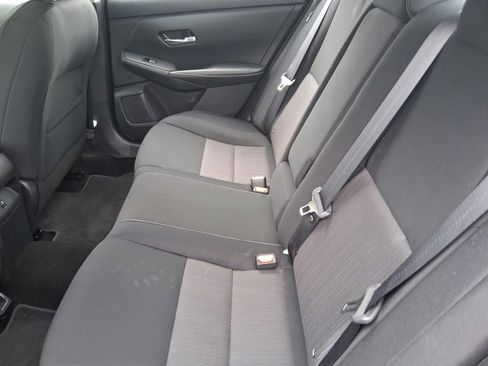 Used 2022 Nissan Sentra SV w/ All-Weather Package image 15