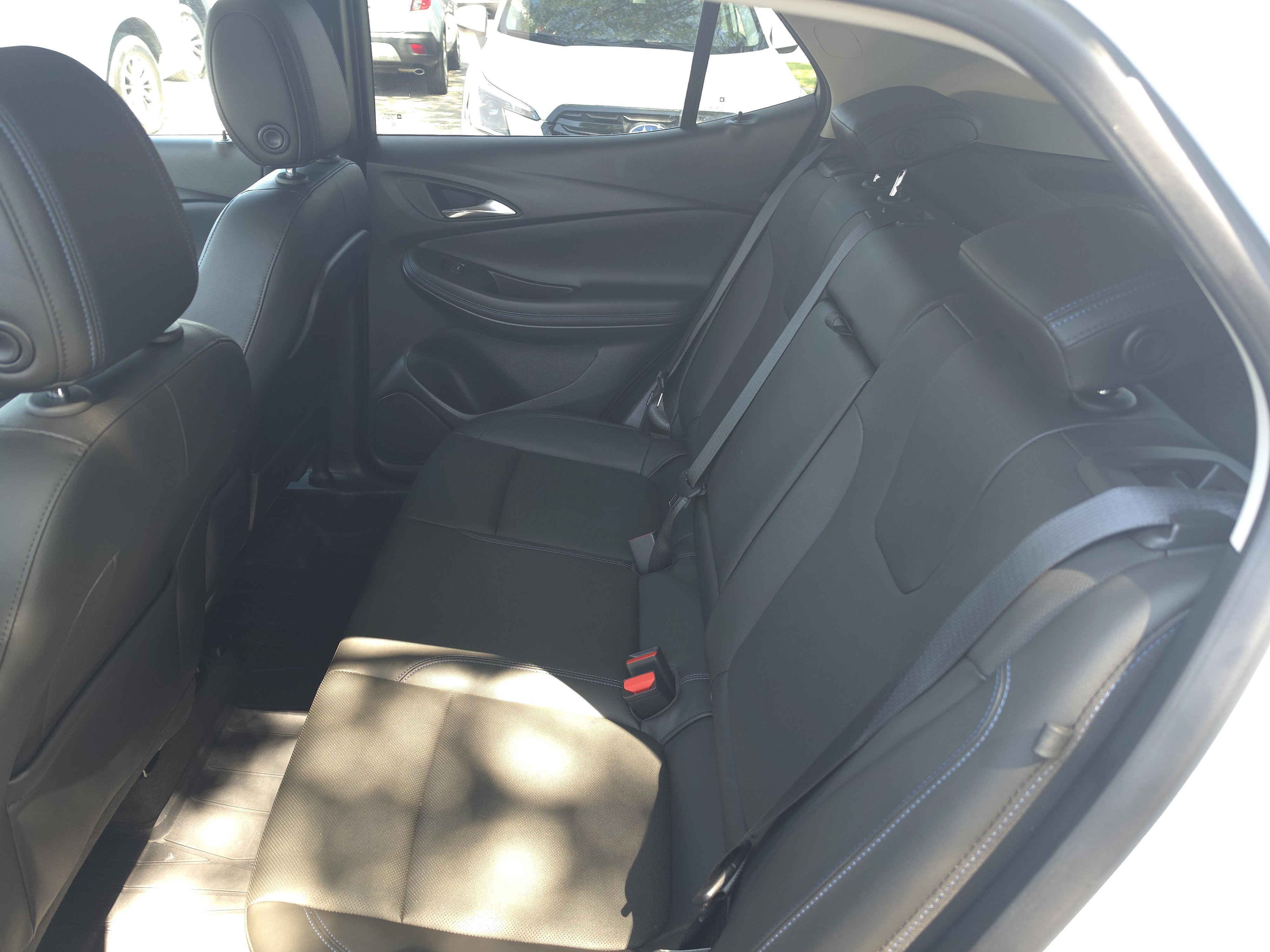 Used 2025 Buick Encore GX Sport Touring w/ Advanced Technology Package FWD image 17