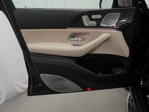 Used 2021 Mercedes-Benz GLS 63 AMG 4MATIC image 43