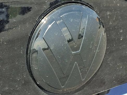 Used 2024 Volkswagen Jetta GLI Autobahn FWD image 8