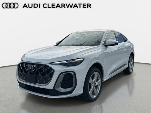 New 2025 Audi Q5 Prestige image 2