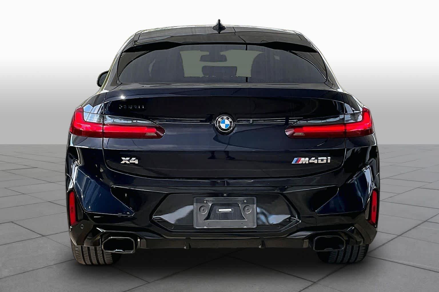 Used 2023 BMW X4 M40i AWD/4WD image 4