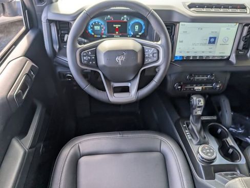New 2025 Ford Bronco Badlands AWD/4WD image 7