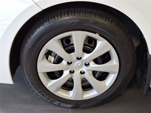 Used 2023 Toyota Corolla LE w/ Carpet Mat Package (TMS) image 9