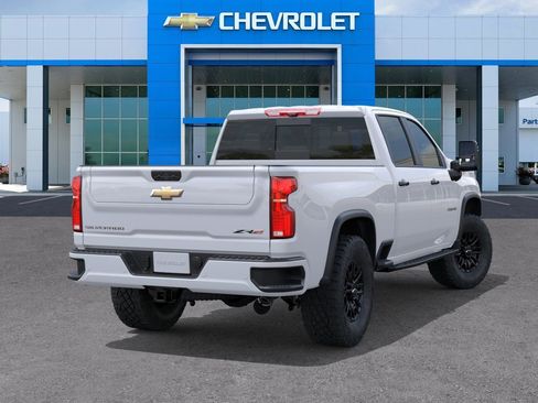 New 2026 Chevrolet Silverado 2500 ZR2 AWD/4WD image 4