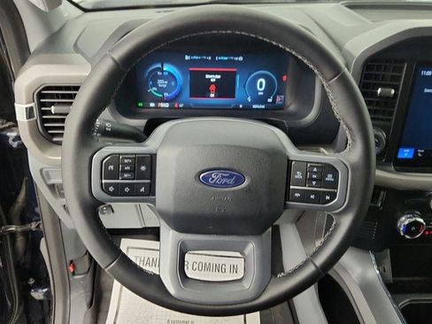 Used 2025 Ford F150 Lightning XLT AWD/4WD image 12