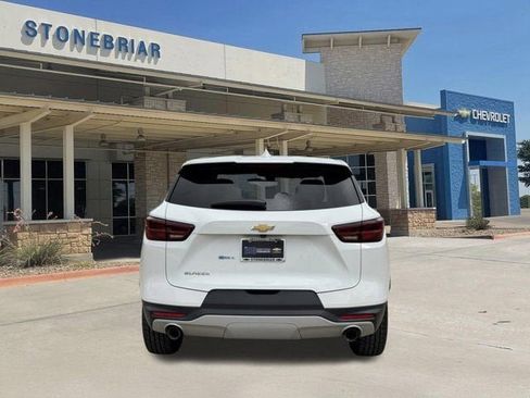 Used 2023 Chevrolet Blazer LT w/ LPO, Floor Liner Package FWD image 6