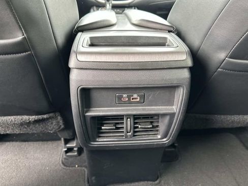 Used 2023 Nissan Murano SV image 15