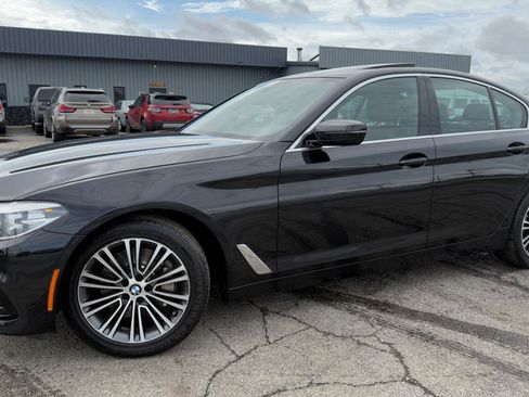Used 2019 BMW 530i xDrive w/ Convenience Package image 4