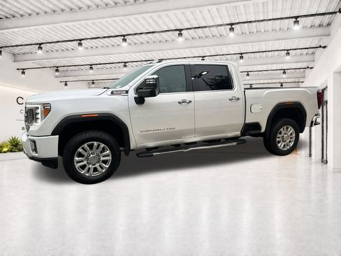 Used 2023 GMC Sierra 2500 Denali w/ Denali Ultimate Package AWD/4WD image 5