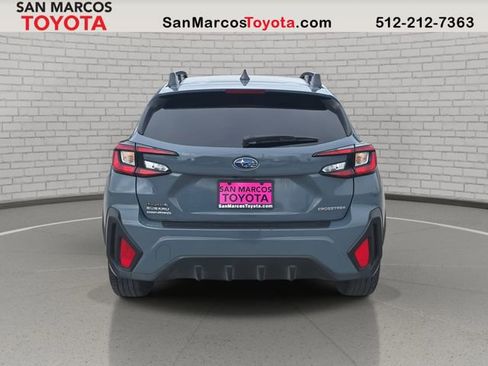 Used 2024 Subaru Crosstrek 2.0i Premium image 6