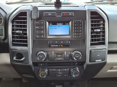 Used 2018 Ford F150 XLT RWD image 27