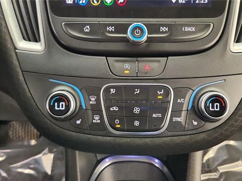 Used 2024 Chevrolet Malibu LT image 26