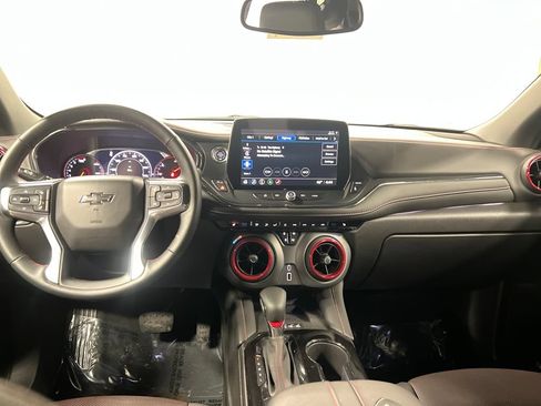 Used 2025 Chevrolet Blazer RS AWD/4WD image 17